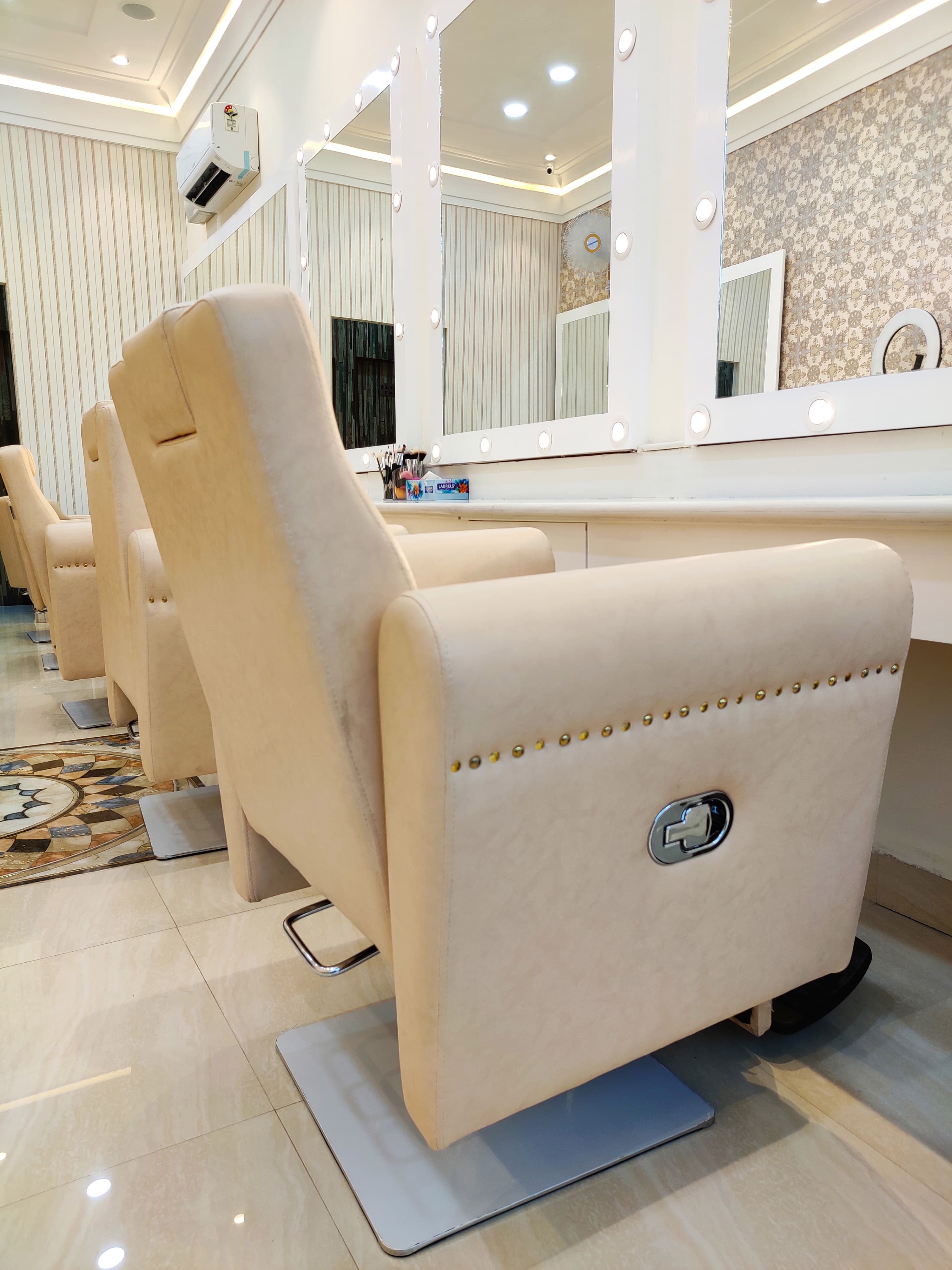 AURA OF ARTISTRY — interior design detail 3, Khanna, Punjab